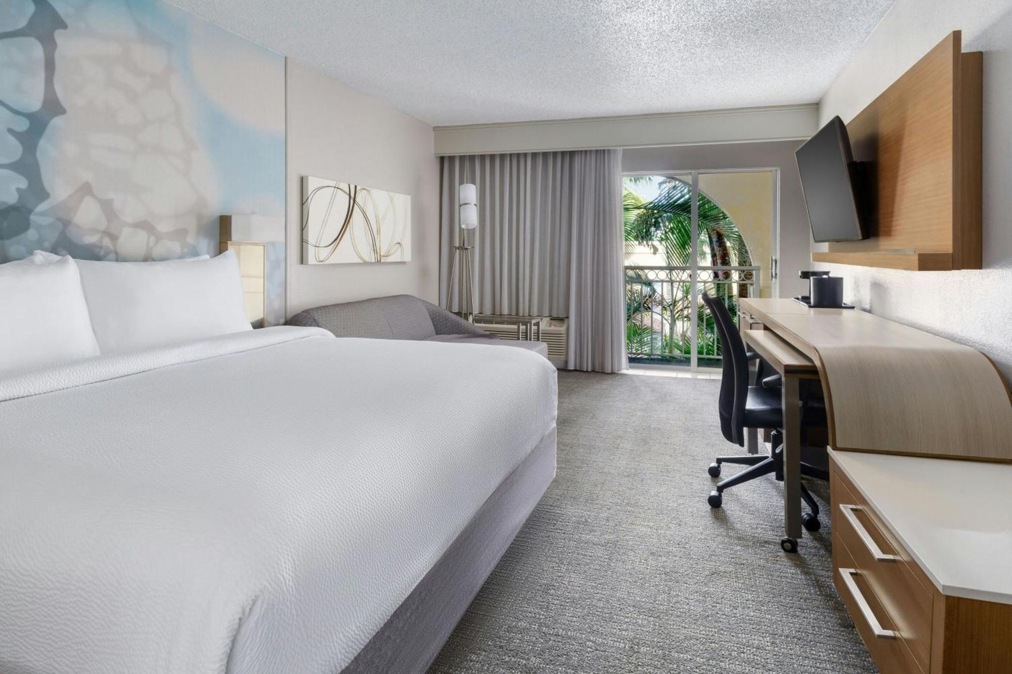 Courtyard By Marriott Fort Lauderdale North/Cypress Creek Εξωτερικό φωτογραφία