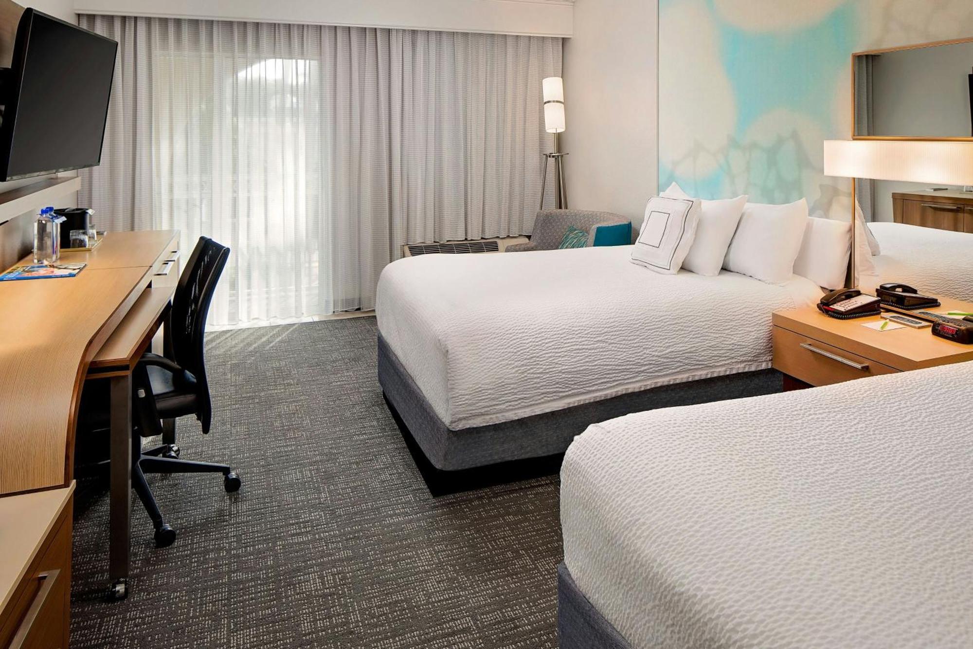 Courtyard By Marriott Fort Lauderdale North/Cypress Creek Εξωτερικό φωτογραφία