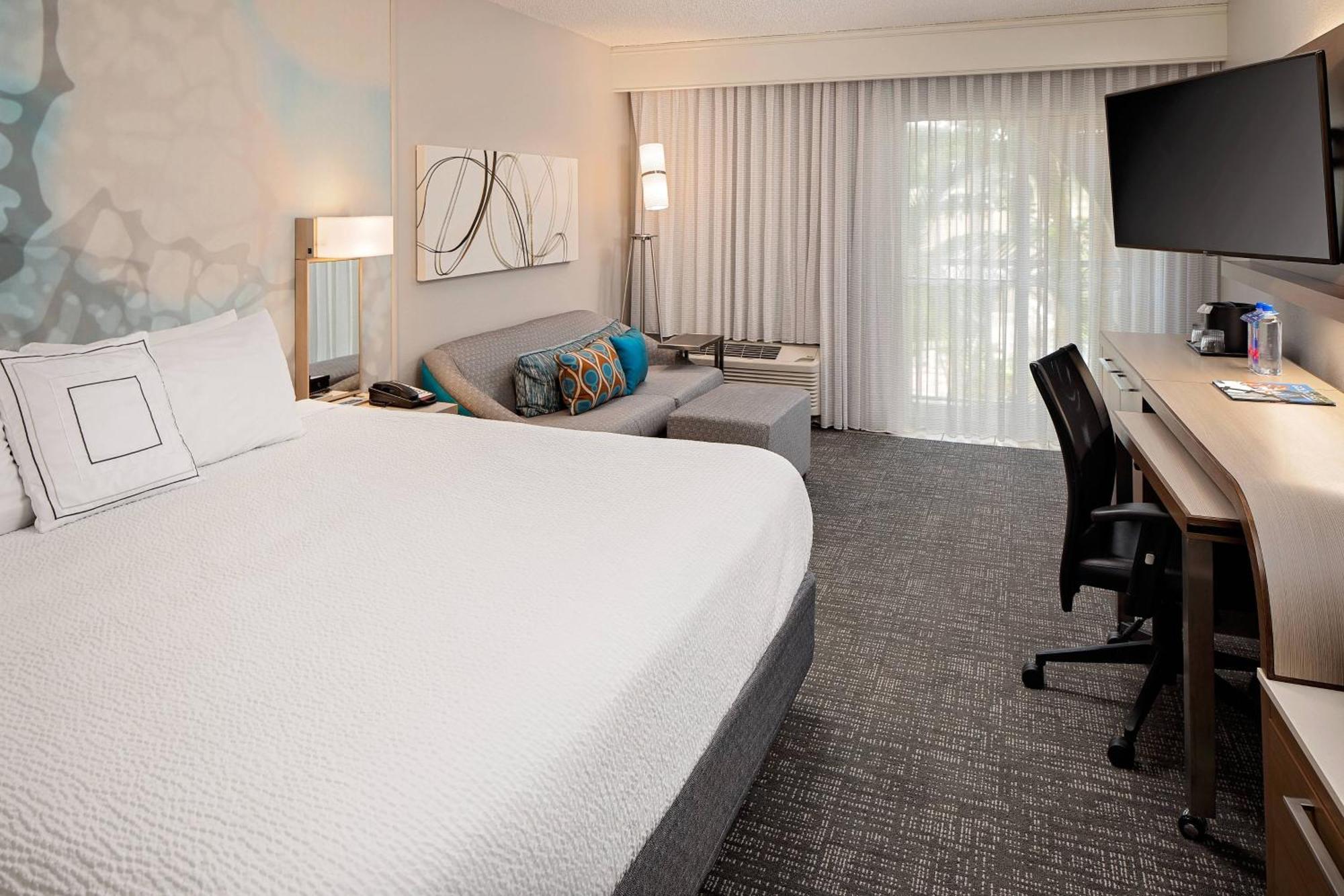 Courtyard By Marriott Fort Lauderdale North/Cypress Creek Εξωτερικό φωτογραφία