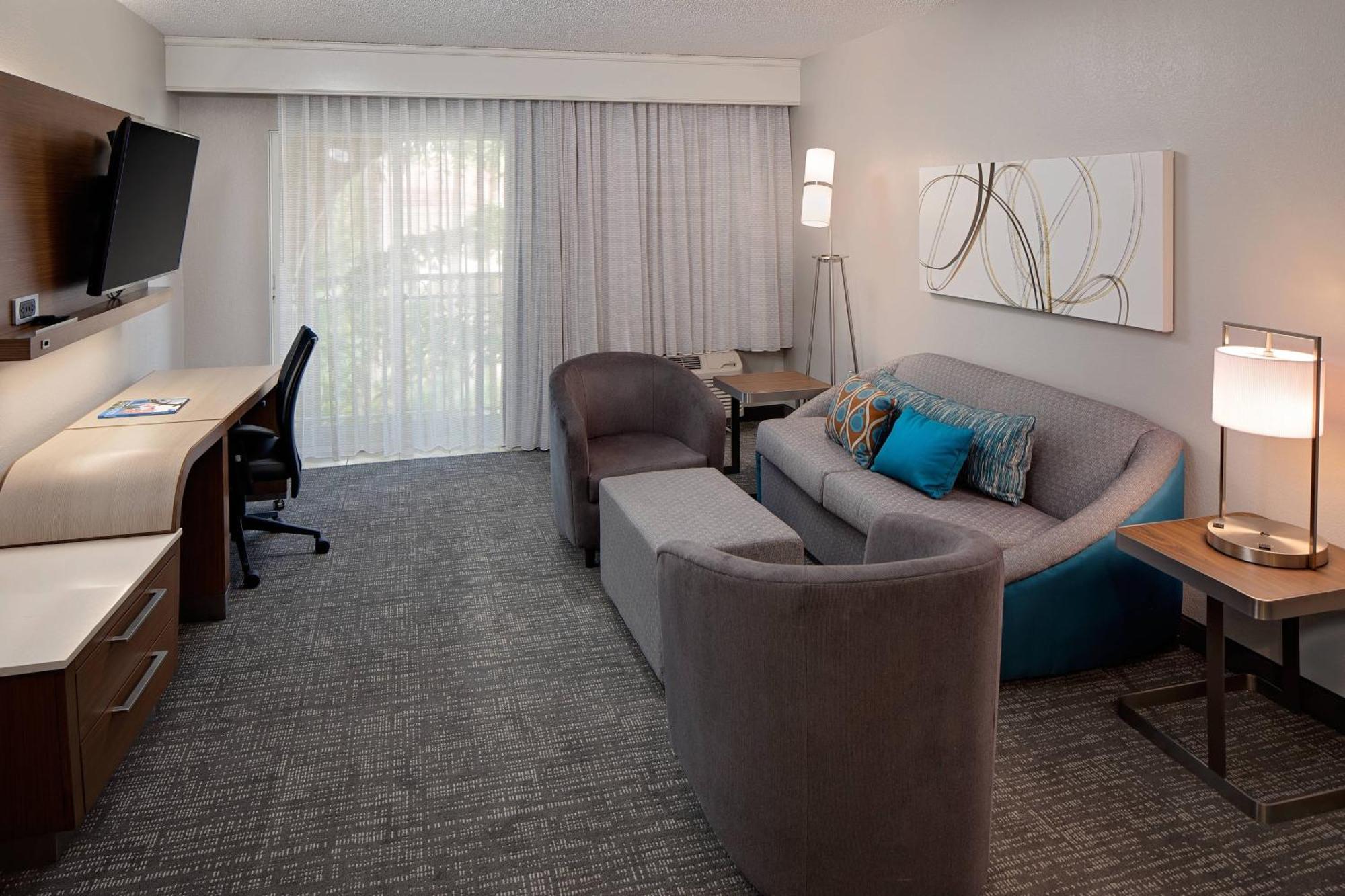 Courtyard By Marriott Fort Lauderdale North/Cypress Creek Εξωτερικό φωτογραφία